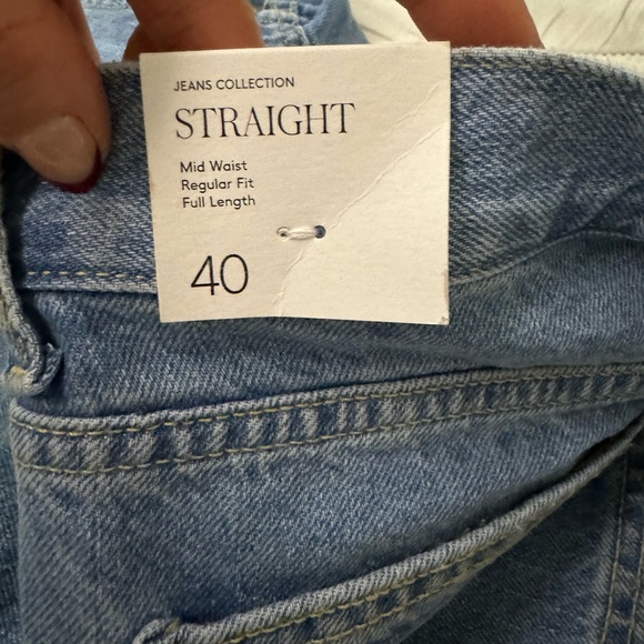 Straight leg mid rise jeans - mango - brand new - Picture 3 of 6